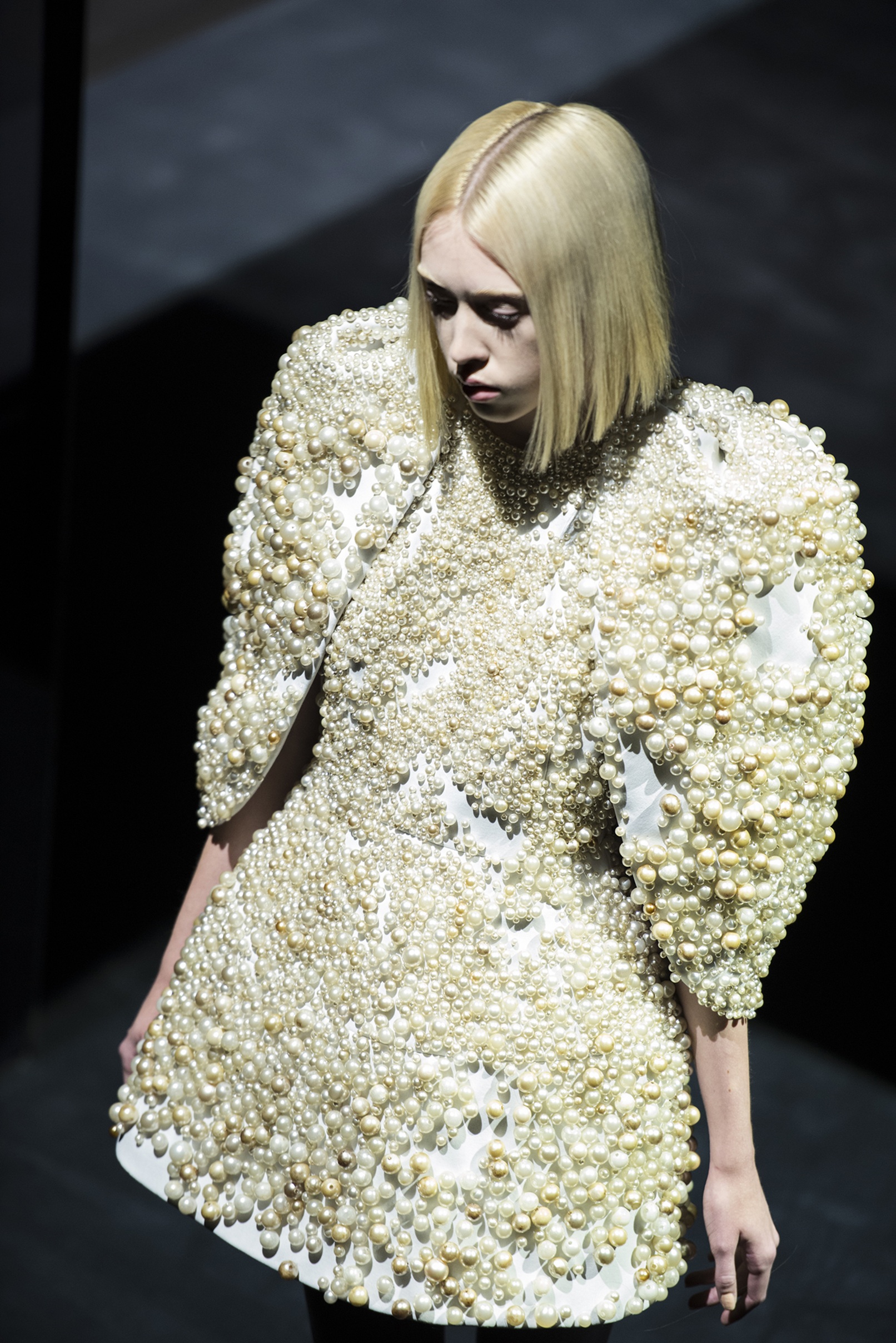 Dice Kayek �mzal� Couture Tasar�m, Palais Galliera�daki �Tisser, Broder, Sublimer� Sergisinde